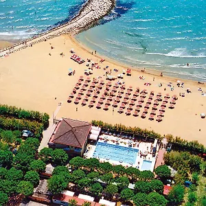 hotellátogatás