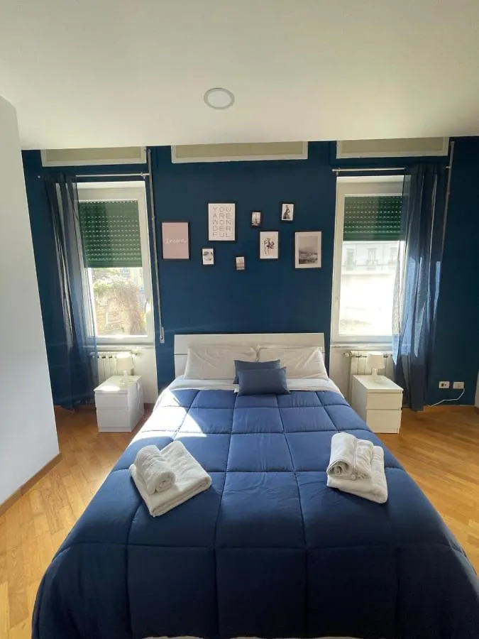 House Of The Sun Otel Napoli